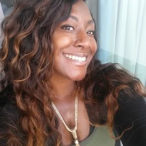 Meet your Posher, Atiya